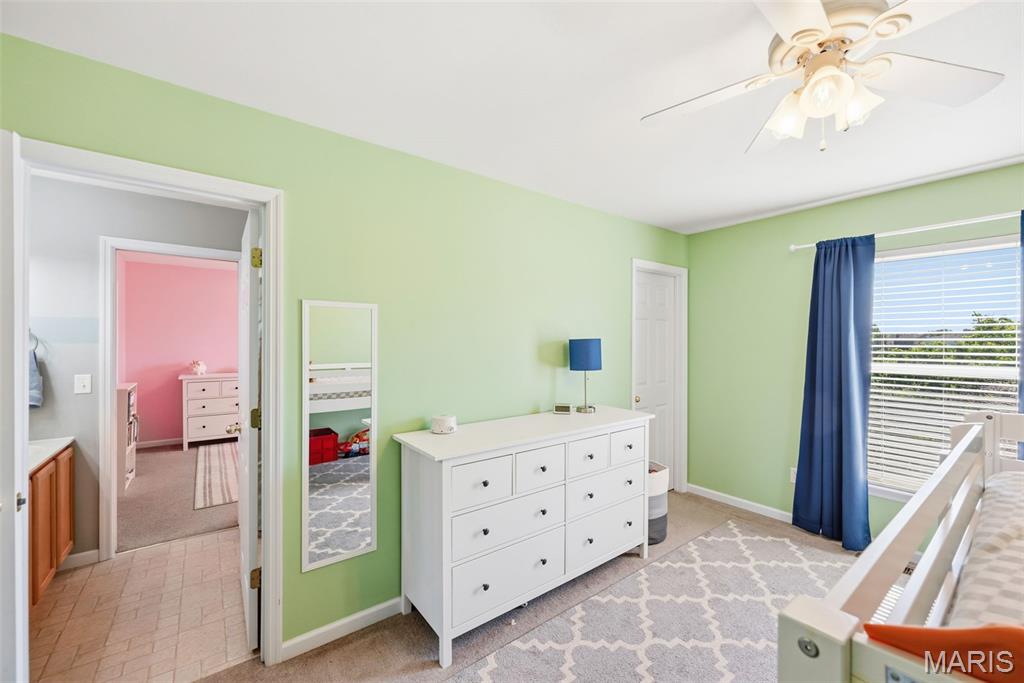 656 Grand View Ridge Court Eureka, MO 63025 - Photo 27 of 37