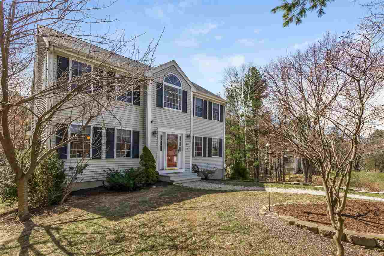 83 Pelham Road Hudson, NH 03051 - Photo 1 of 40