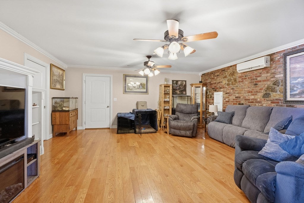 139 Beeny Road Manitou, KY 42436 - Photo 11 of 22 Gallery Image 11