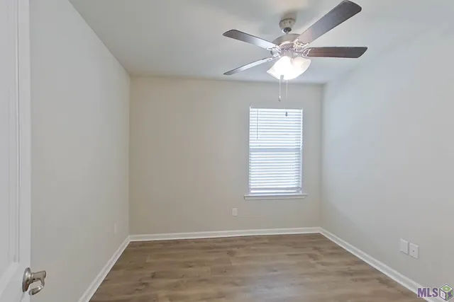 $1,935 | 110 Yardley Court, Lafayette, LA 70507