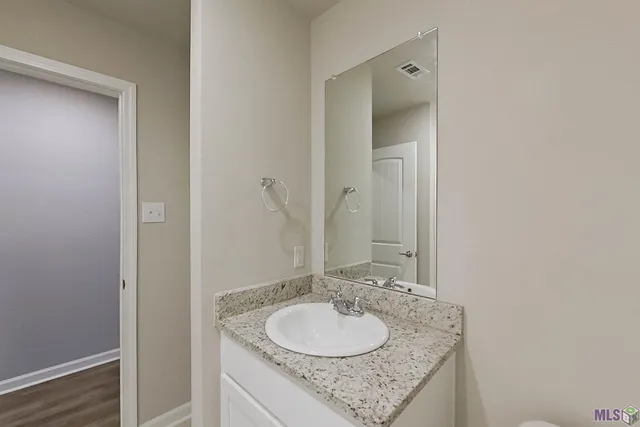 $1,935 | 110 Yardley Court, Lafayette, LA 70507