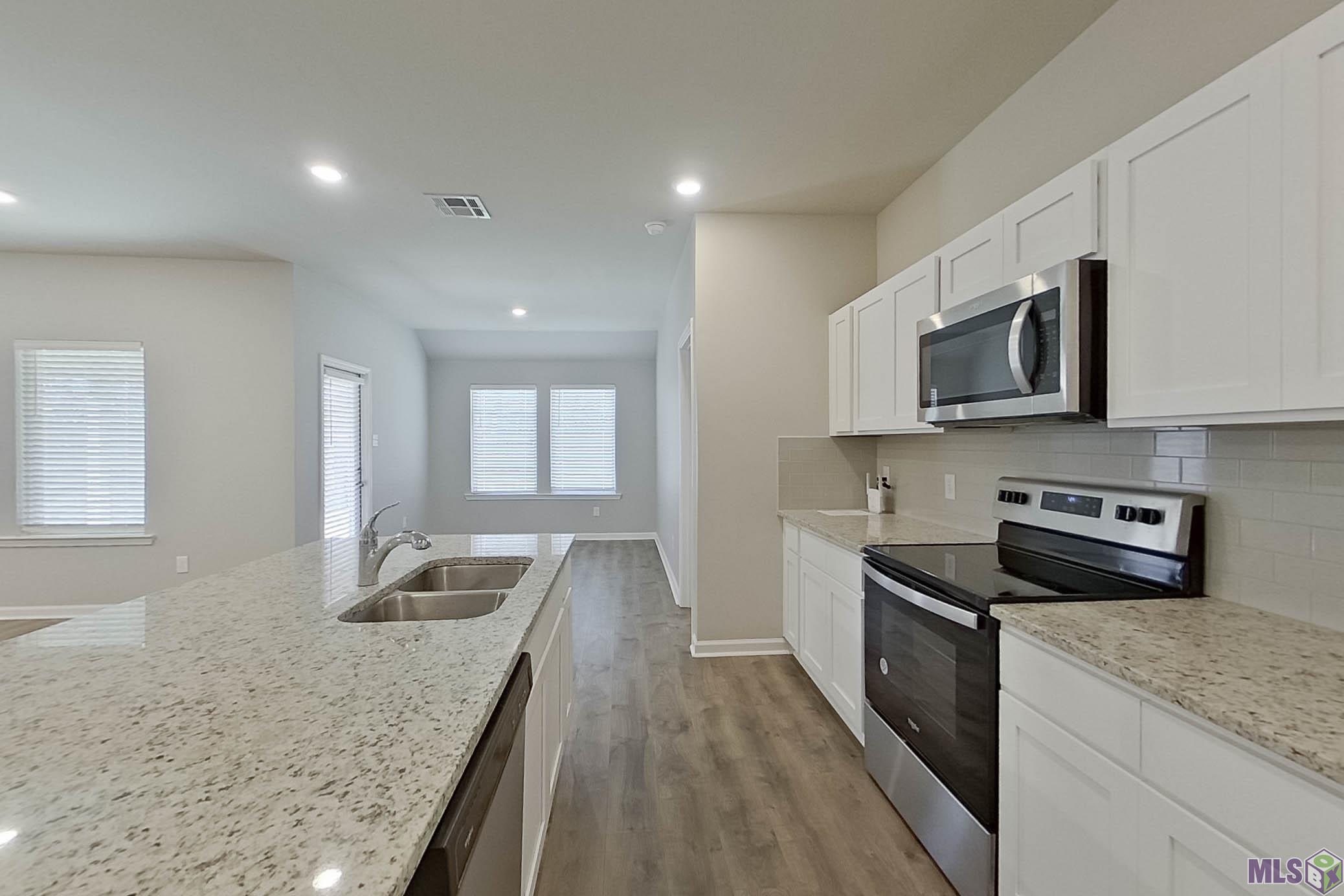 110 Yardley Court Lafayette, LA 70507 - Photo 8 of 20