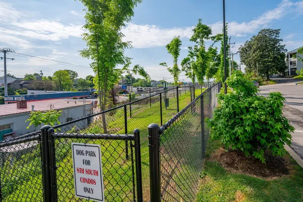 $2,300 | 2407 8th Avenue South, Unit 211, Nashville, TN 37204