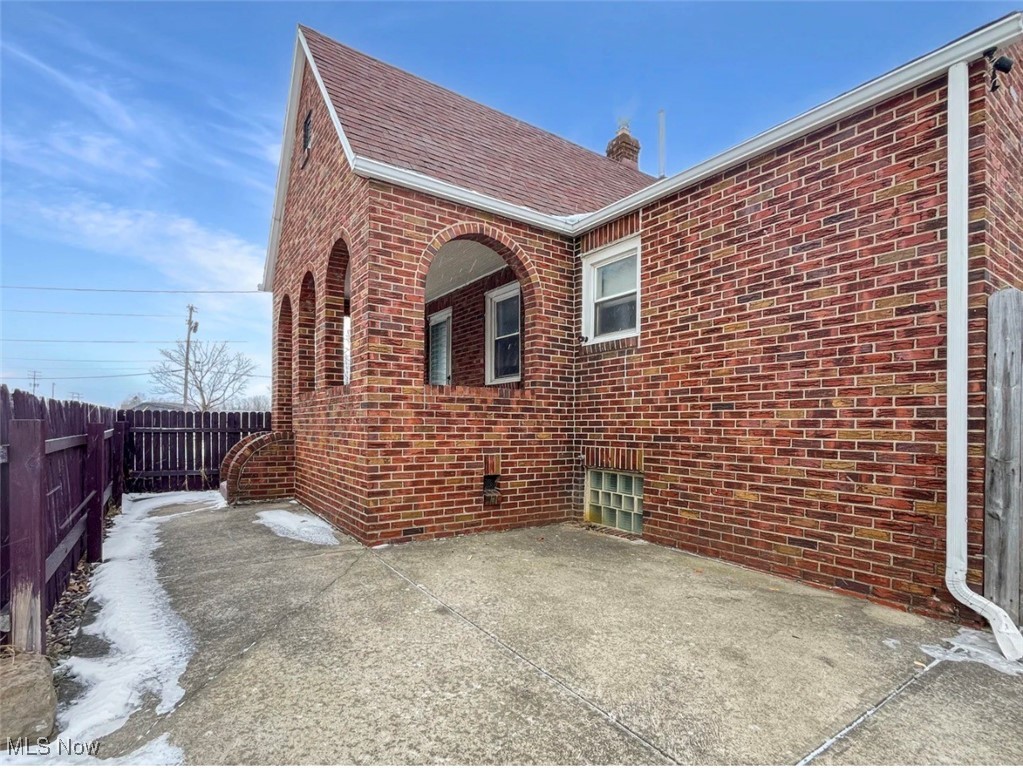 4242 McCartney Road Lowellville, OH 44436 - Photo 3 of 20