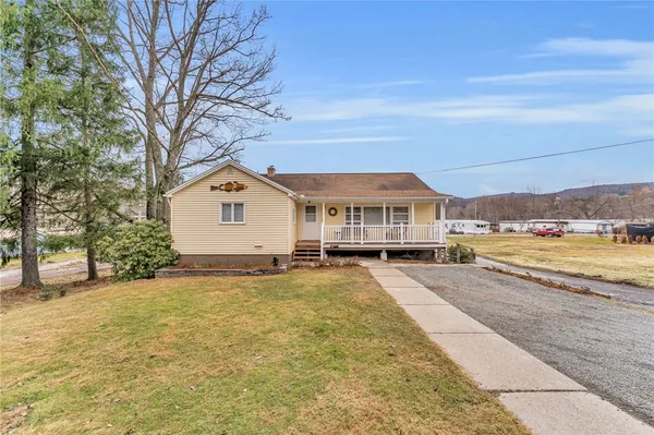 $285,000 | 38 Oak Street, Deposit, NY 13754