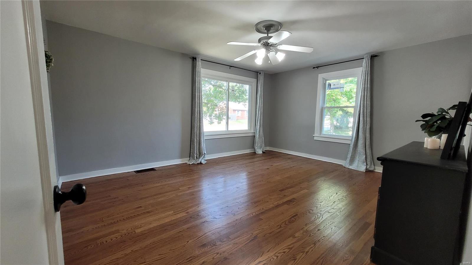 1820 Ashby Road St. Louis, MO 63114 - Photo 20 of 38 Gallery Image 20