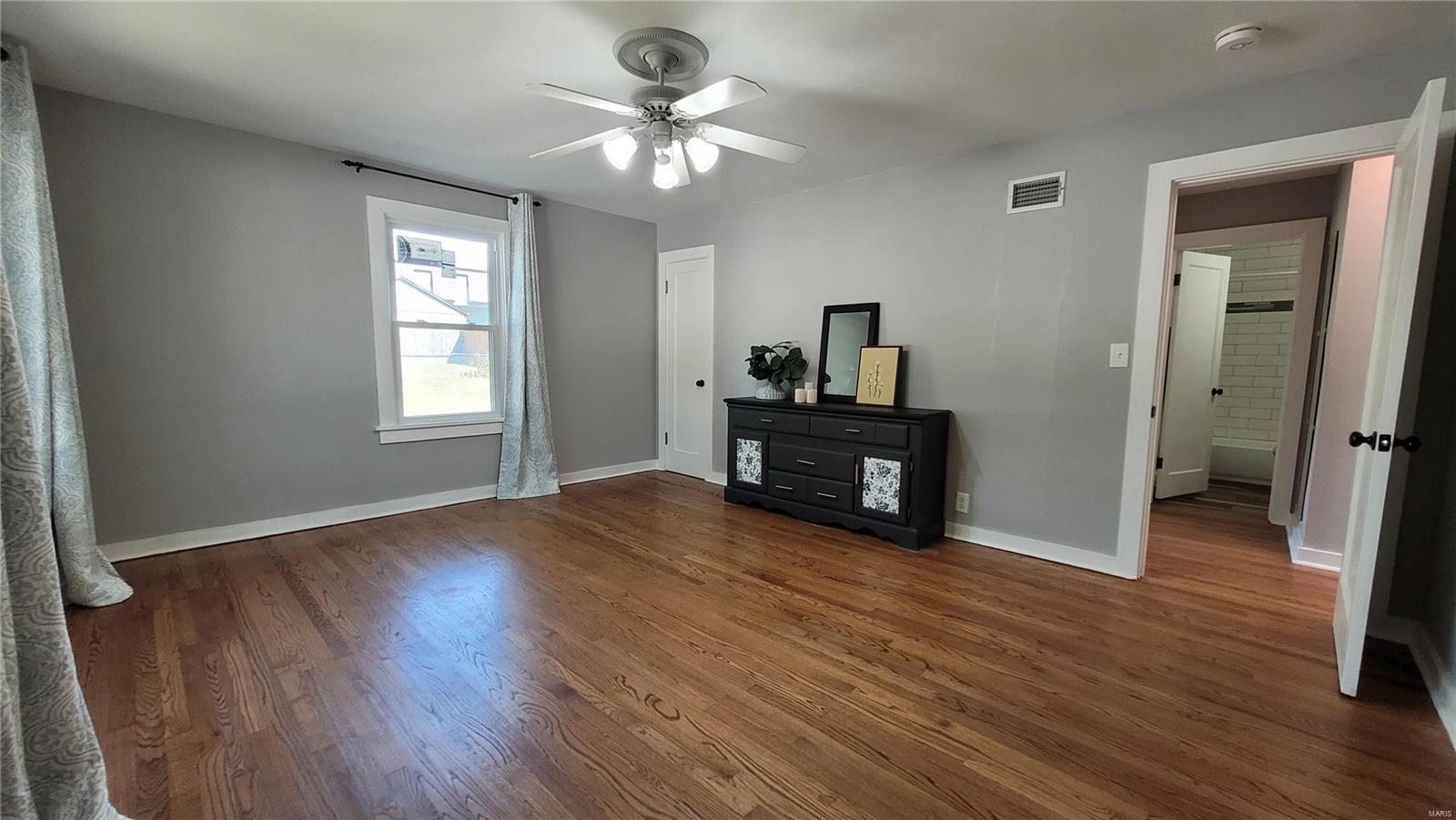 1820 Ashby Road St. Louis, MO 63114 - Photo 21 of 38 Gallery Image 21