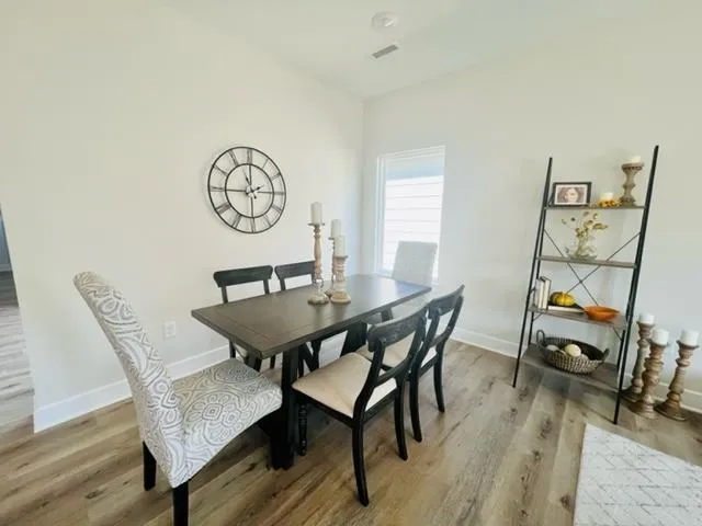 $312,940 | 418 East Park Place, Andover, KS 67002