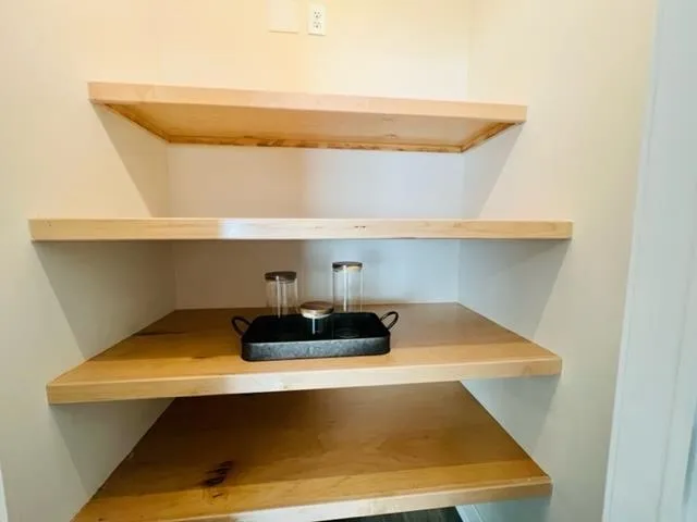 $312,940 | 418 East Park Place, Andover, KS 67002