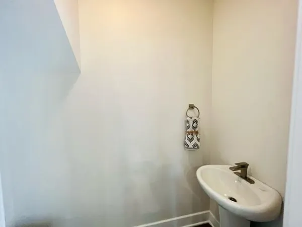 $312,940 | 418 East Park Place, Andover, KS 67002