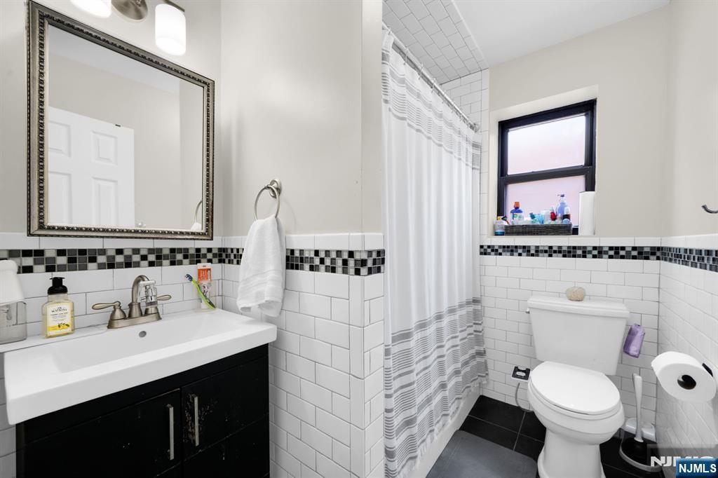 130 Orient Way, Unit 4E Rutherford, NJ 07070 - Photo 8 of 13