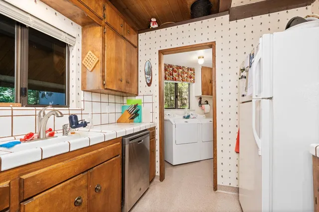 $625,000 | 42215 Rockledge Road, Shaver Lake, CA 93664