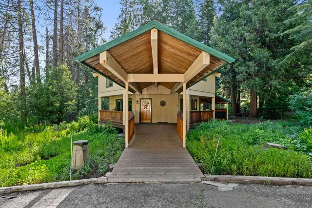 $625,000 | 42215 Rockledge Road, Shaver Lake, CA 93664