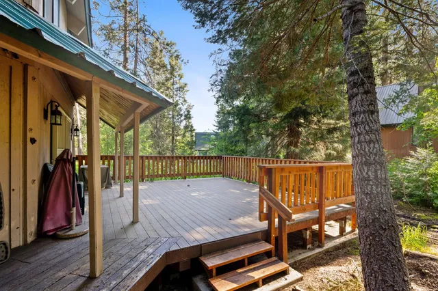 $625,000 | 42215 Rockledge Road, Shaver Lake, CA 93664