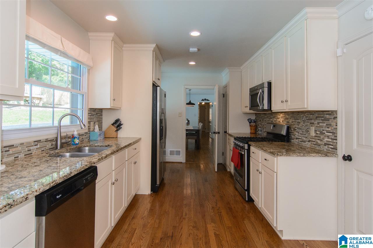 644 Rumson Road Birmingham, AL 35209 - Photo 3 of 39
