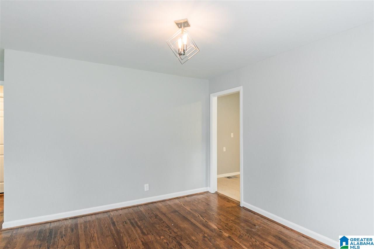 917 77th Street South Birmingham, AL 35206 - Photo 13 of 34