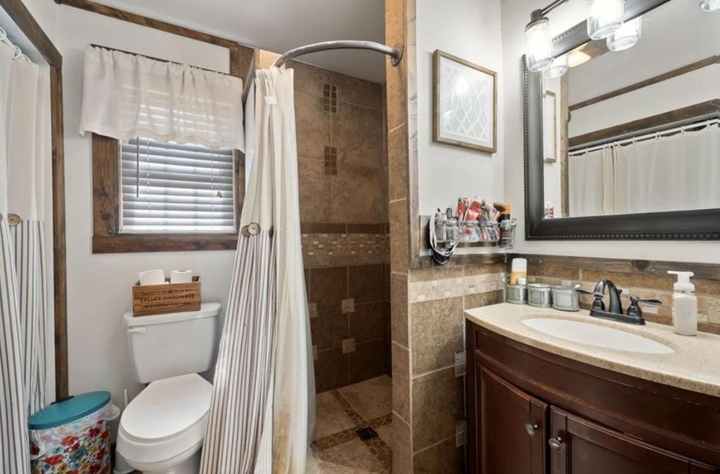 13400 Old Kentucky Road Walling, TN 38587 - Photo 20 of 26