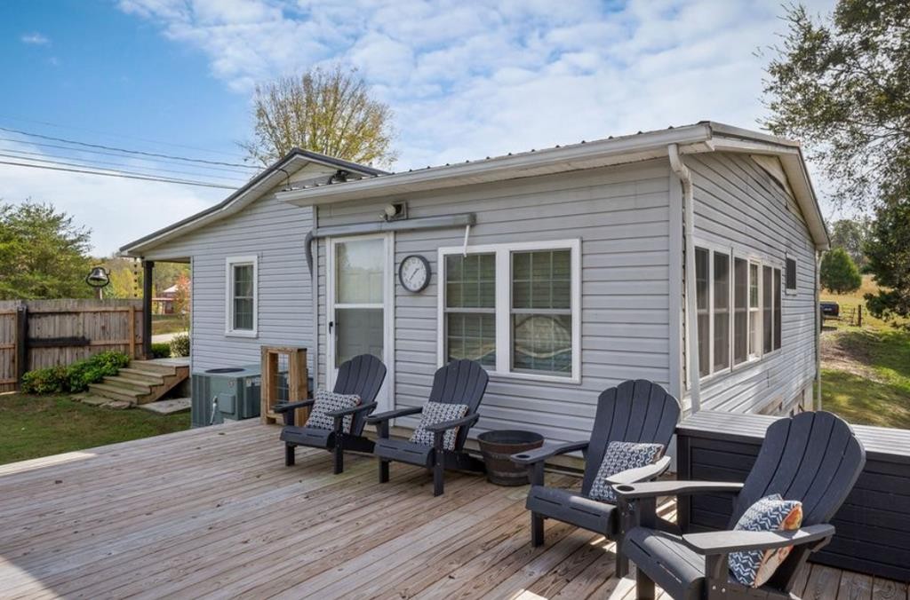 13400 Old Kentucky Road Walling, TN 38587 - Photo 4 of 26