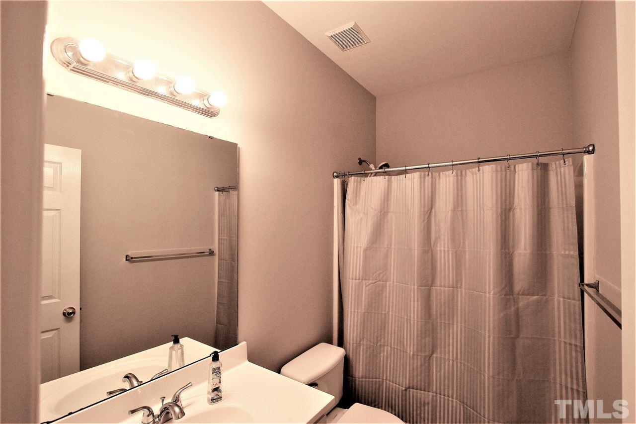 8321 Neuse Grove Lane Raleigh, NC 27616 - Photo 11 of 16 Gallery Image 11