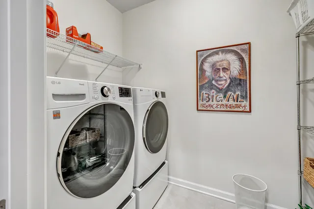 $759,900 | 930 Tillinghast Drive, Unit 930, Oxford, CT 06478