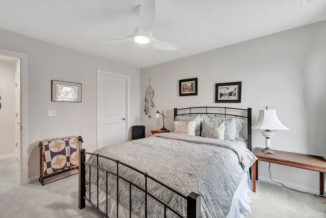 $759,900 | 930 Tillinghast Drive, Unit 930, Oxford, CT 06478