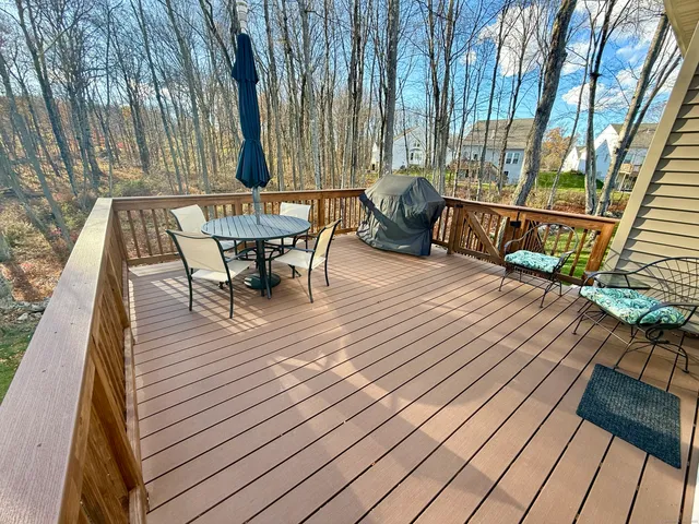 $759,900 | 930 Tillinghast Drive, Unit 930, Oxford, CT 06478