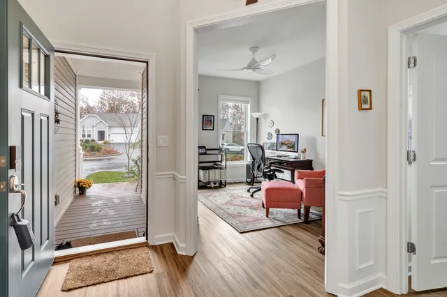 $759,900 | 930 Tillinghast Drive, Unit 930, Oxford, CT 06478