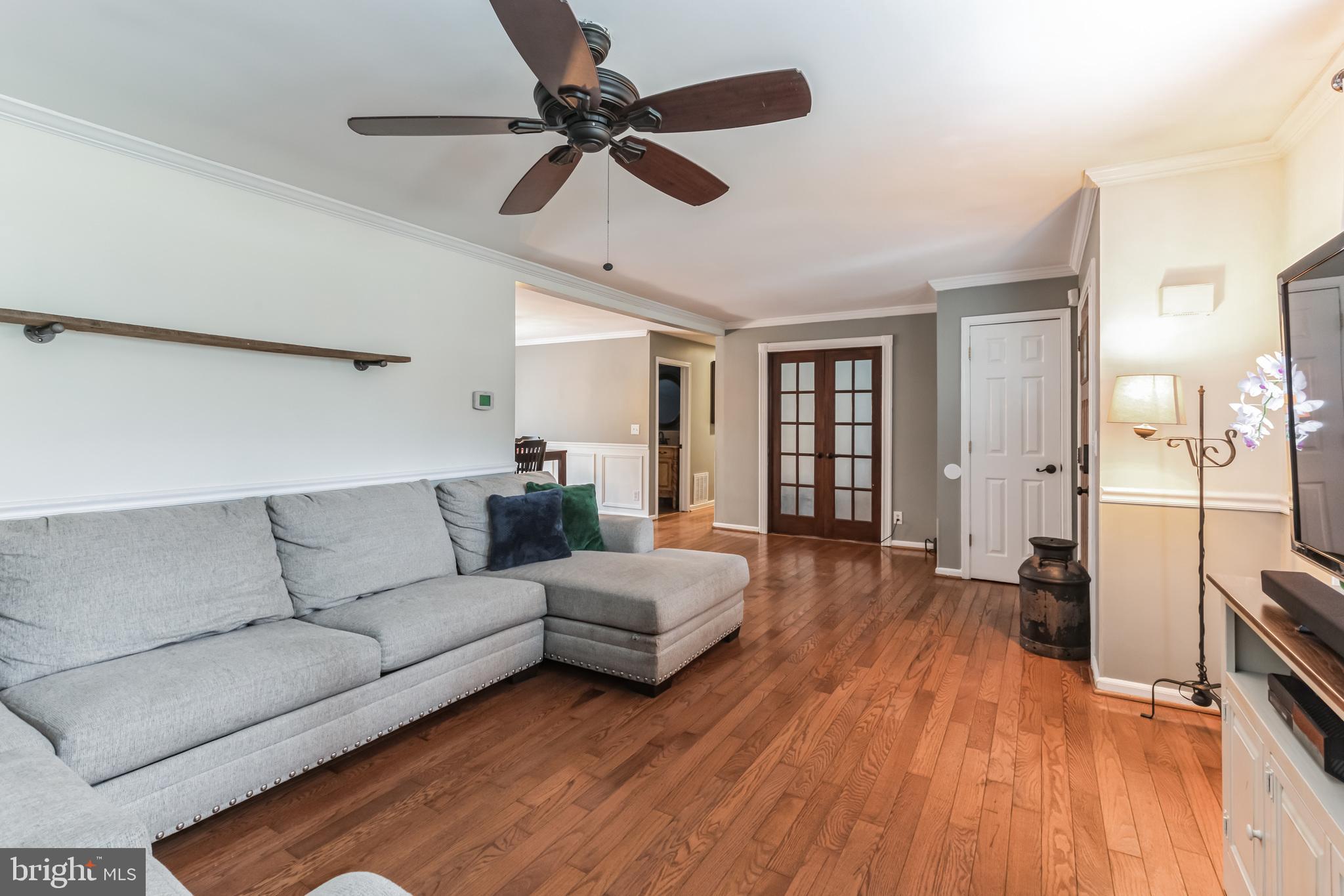 1857 Dixie Line Road Newark, DE 19702 - Photo 18 of 38 Living room
