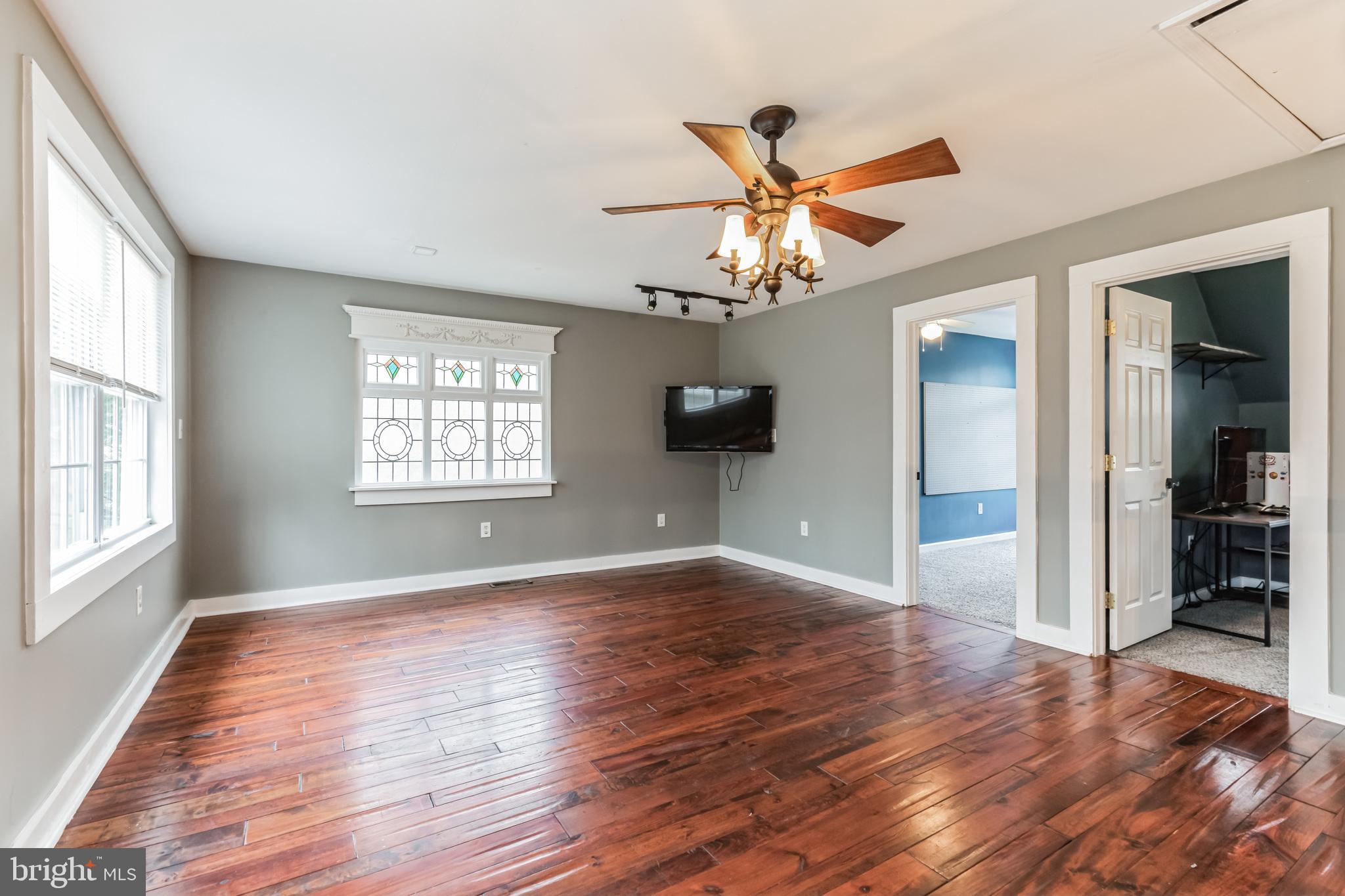 1857 Dixie Line Road Newark, DE 19702 - Photo 24 of 38 2nd floor Den