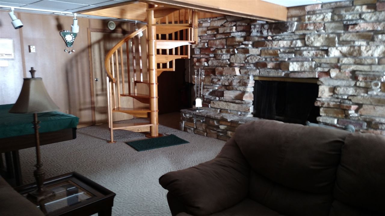28355 Stanton Road Walkerton, IN 46574 - Photo 5 of 11 Gallery Image 5