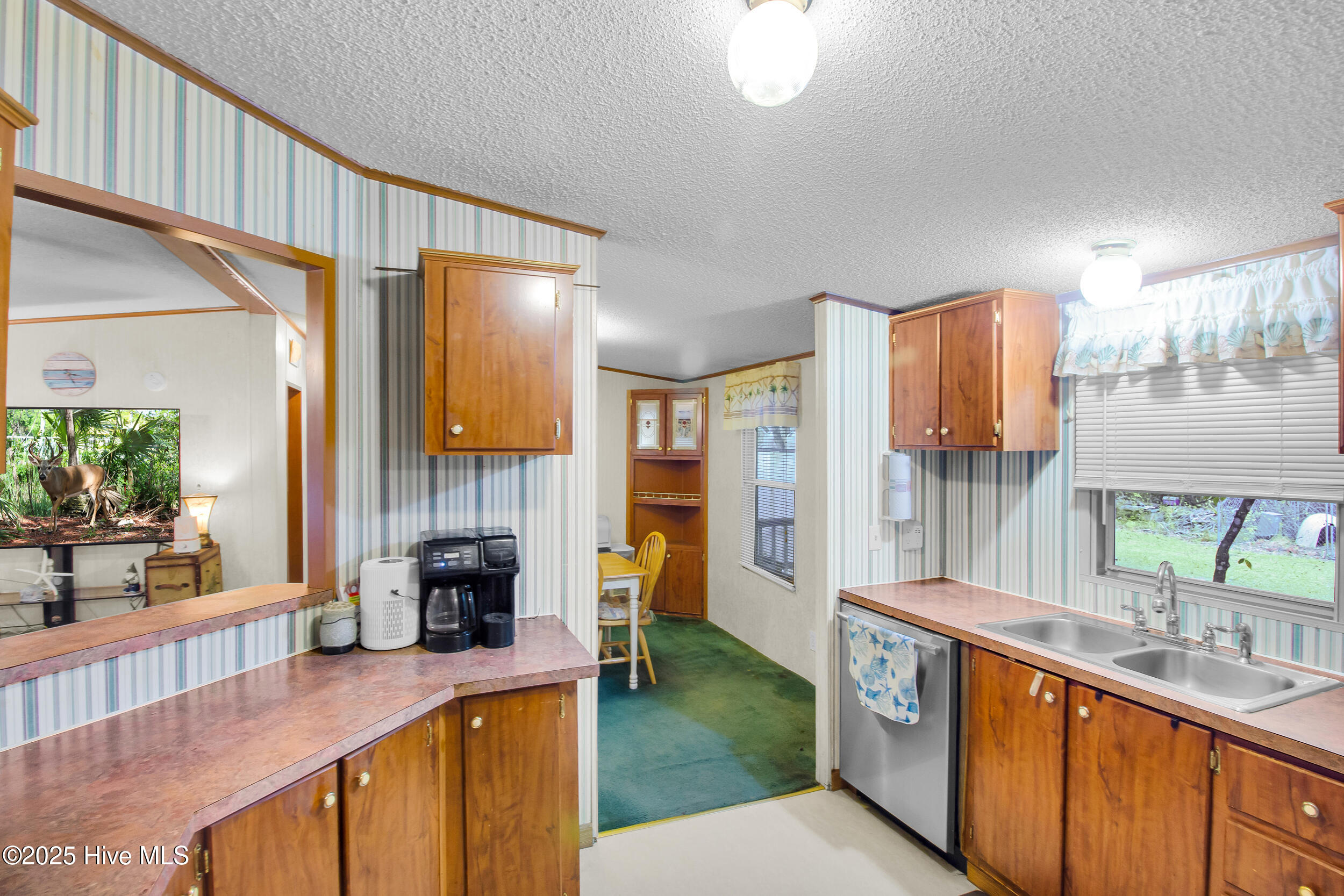 710 West Firetower Road Swansboro, NC 28584 - Photo 8 of 30 13 (6)