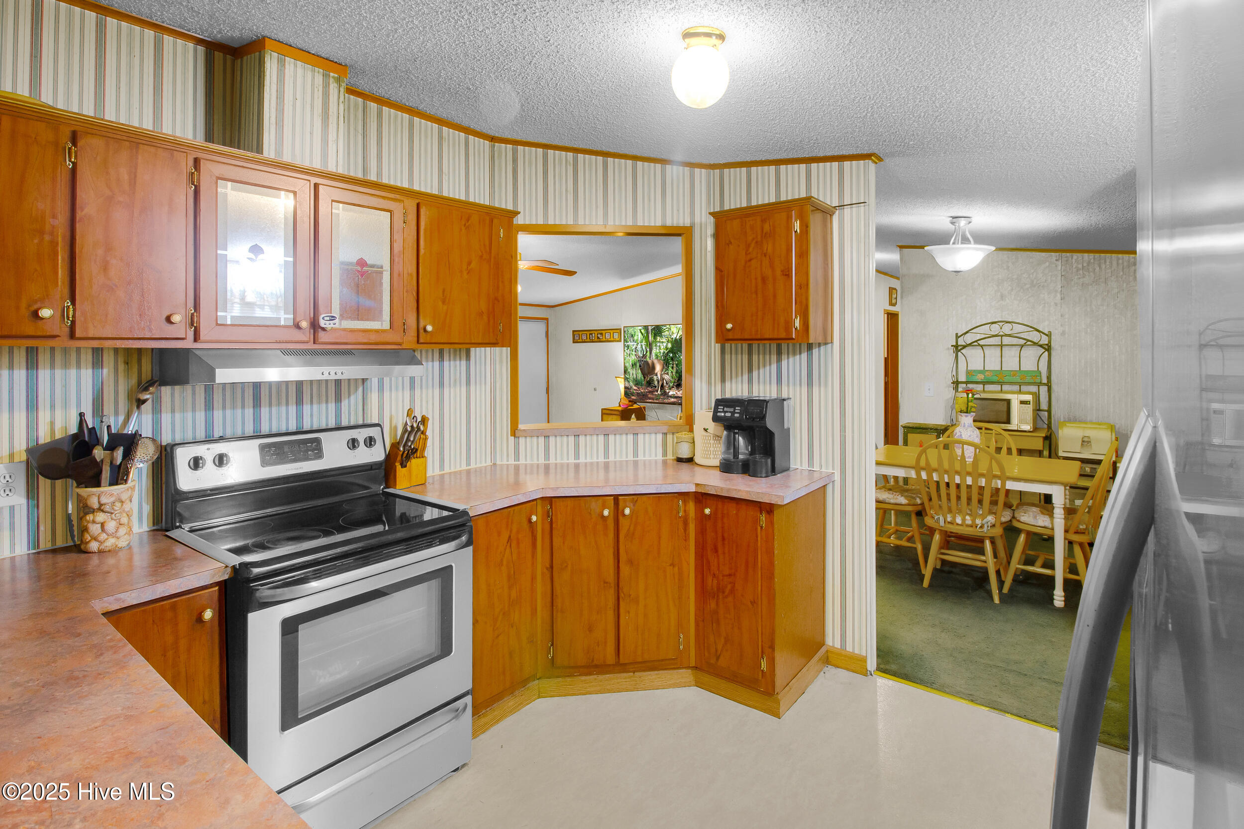 710 West Firetower Road Swansboro, NC 28584 - Photo 9 of 30 12 (5)