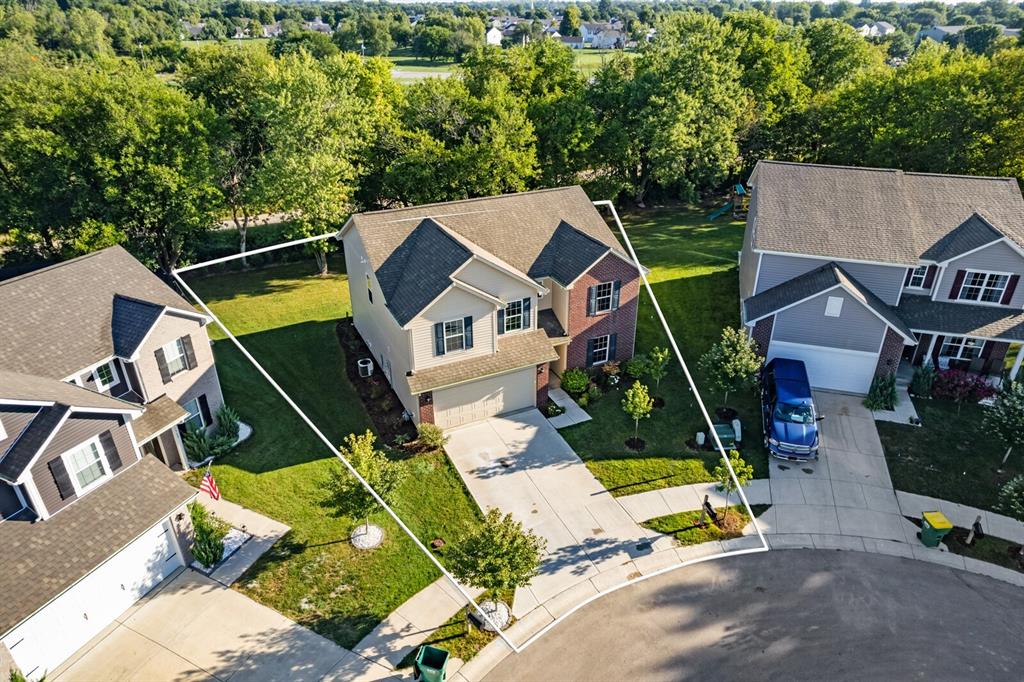 1724 Danielle Road Lebanon, IN 46052 - Photo 3 of 29 Gallery Image 3