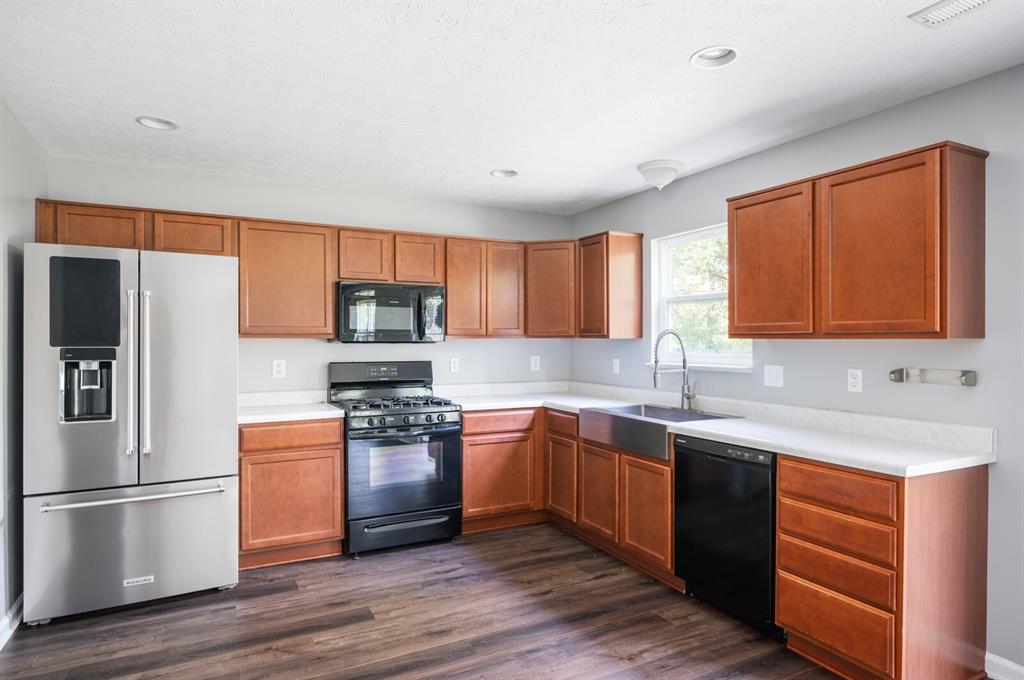 1724 Danielle Road Lebanon, IN 46052 - Photo 4 of 29 Gallery Image 4