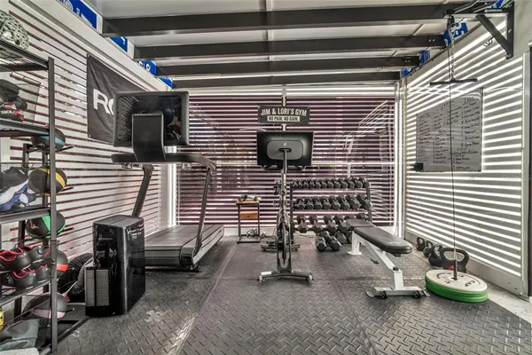 $1,200,000 | 21301 Southwest 132nd Court, Miami, FL 33177