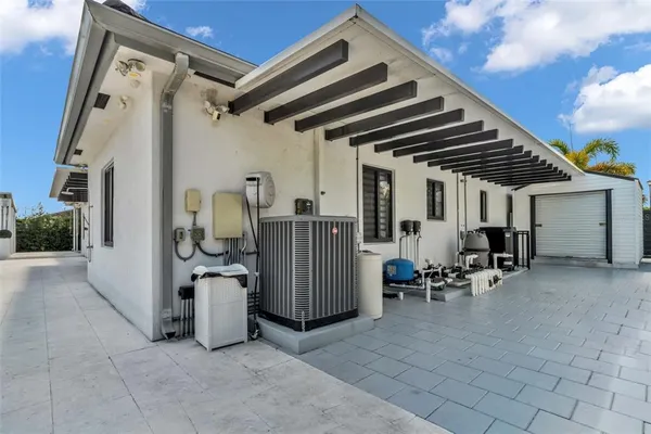$1,200,000 | 21301 Southwest 132nd Court, Miami, FL 33177