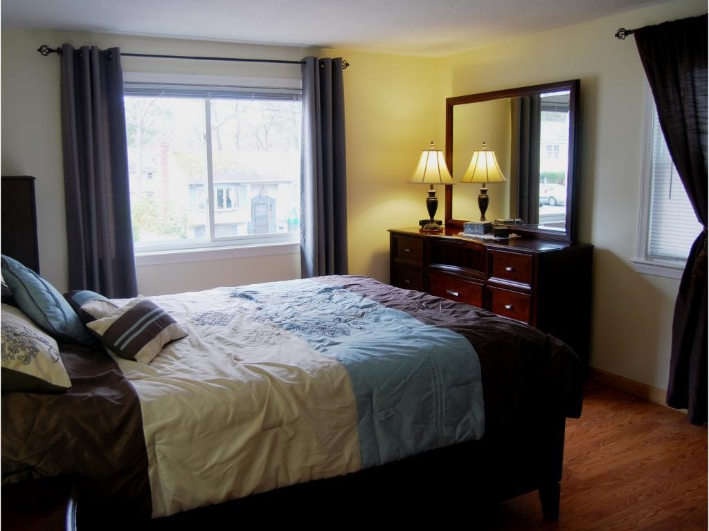 7 Wellesley Road Nashua, NH 03062 - Photo 14 of 31 Gallery Image 14