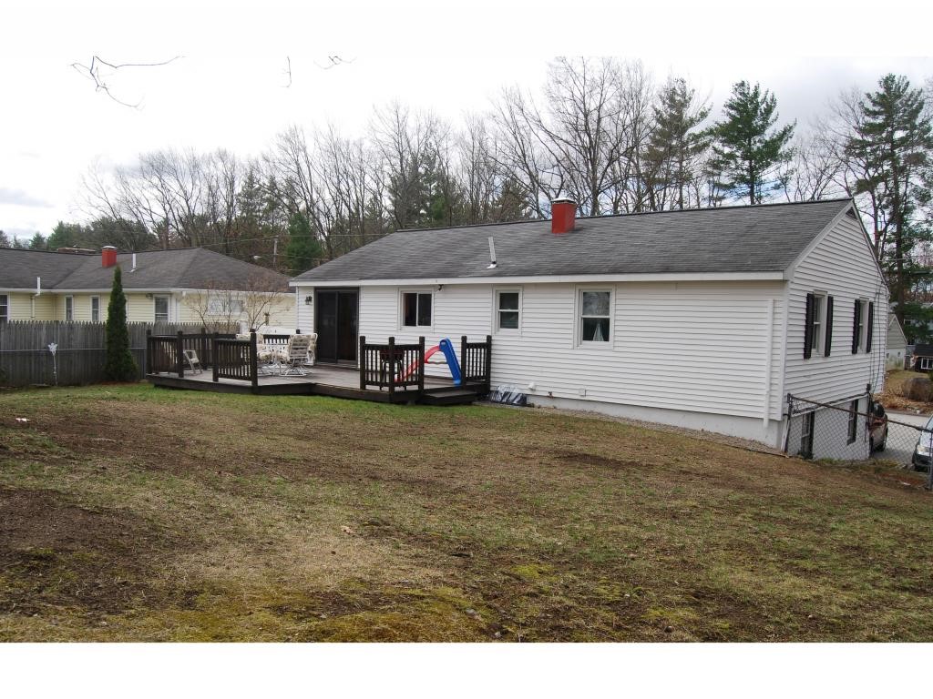 7 Wellesley Road Nashua, NH 03062 - Photo 5 of 31 Gallery Image 5