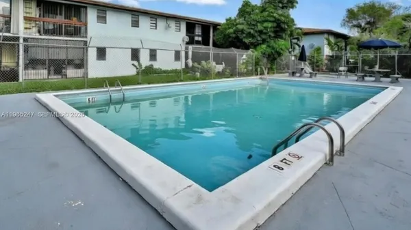 $2,200 | 6259 West 24th Avenue, Unit 1028, Hialeah, FL 33016