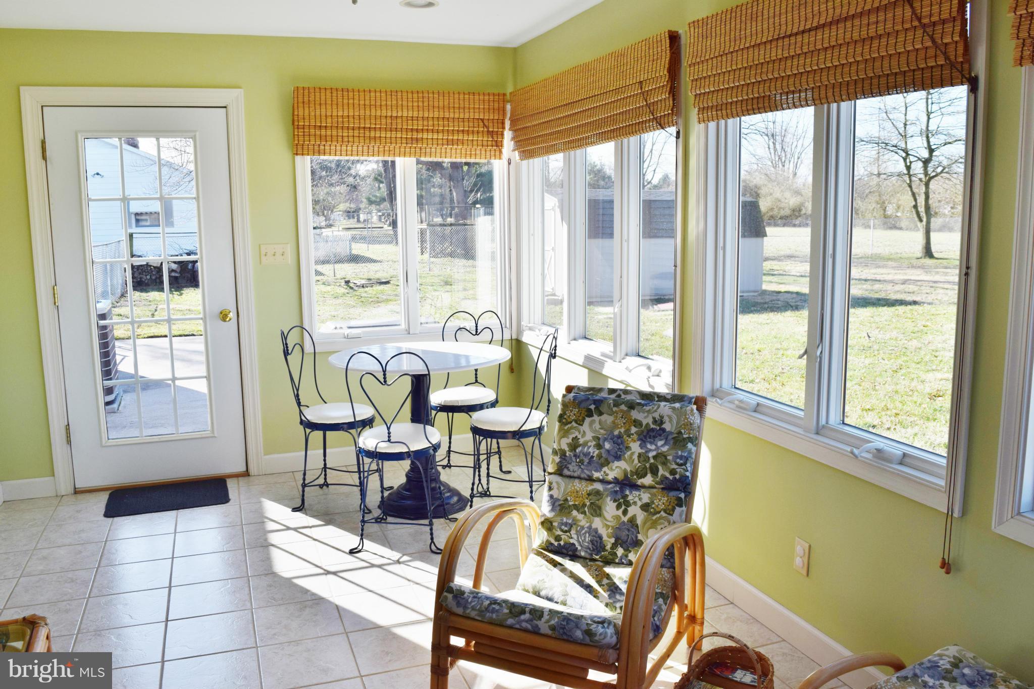 5428 Whitehall Road Cambridge, MD 21613 - Photo 11 of 28 Sun Room
