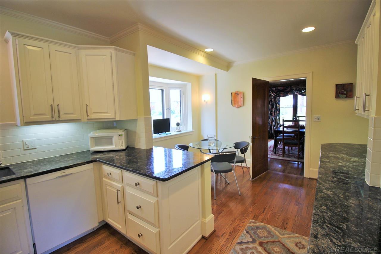 865 Trombley Road Grosse Pointe Park, MI 48230 - Photo 26 of 99