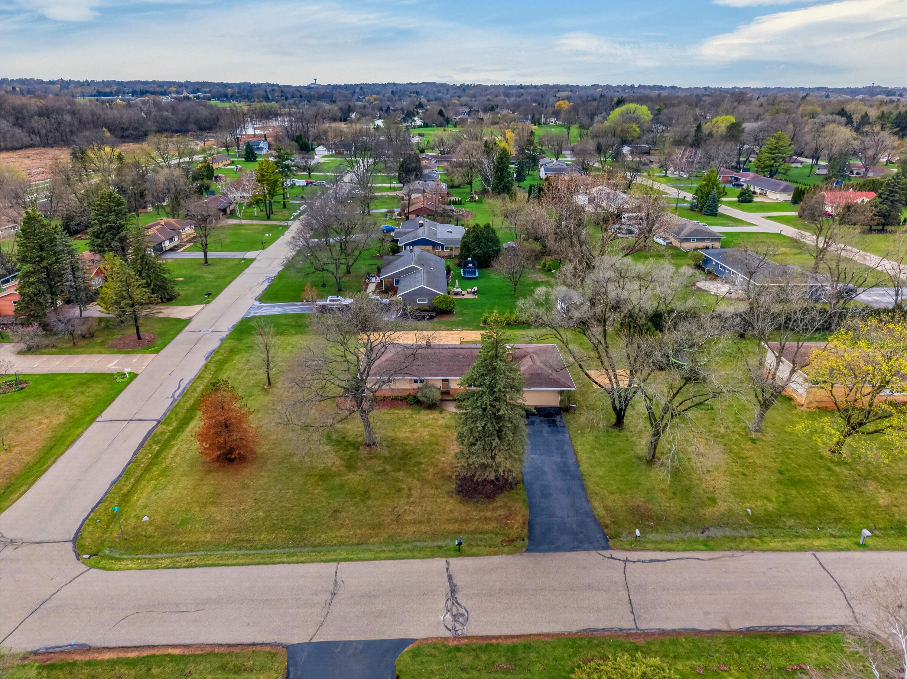 4325 North 142nd Street Brookfield, WI 53005 - Photo 27 of 37 32-print-DJI_20260415101915_0872_D