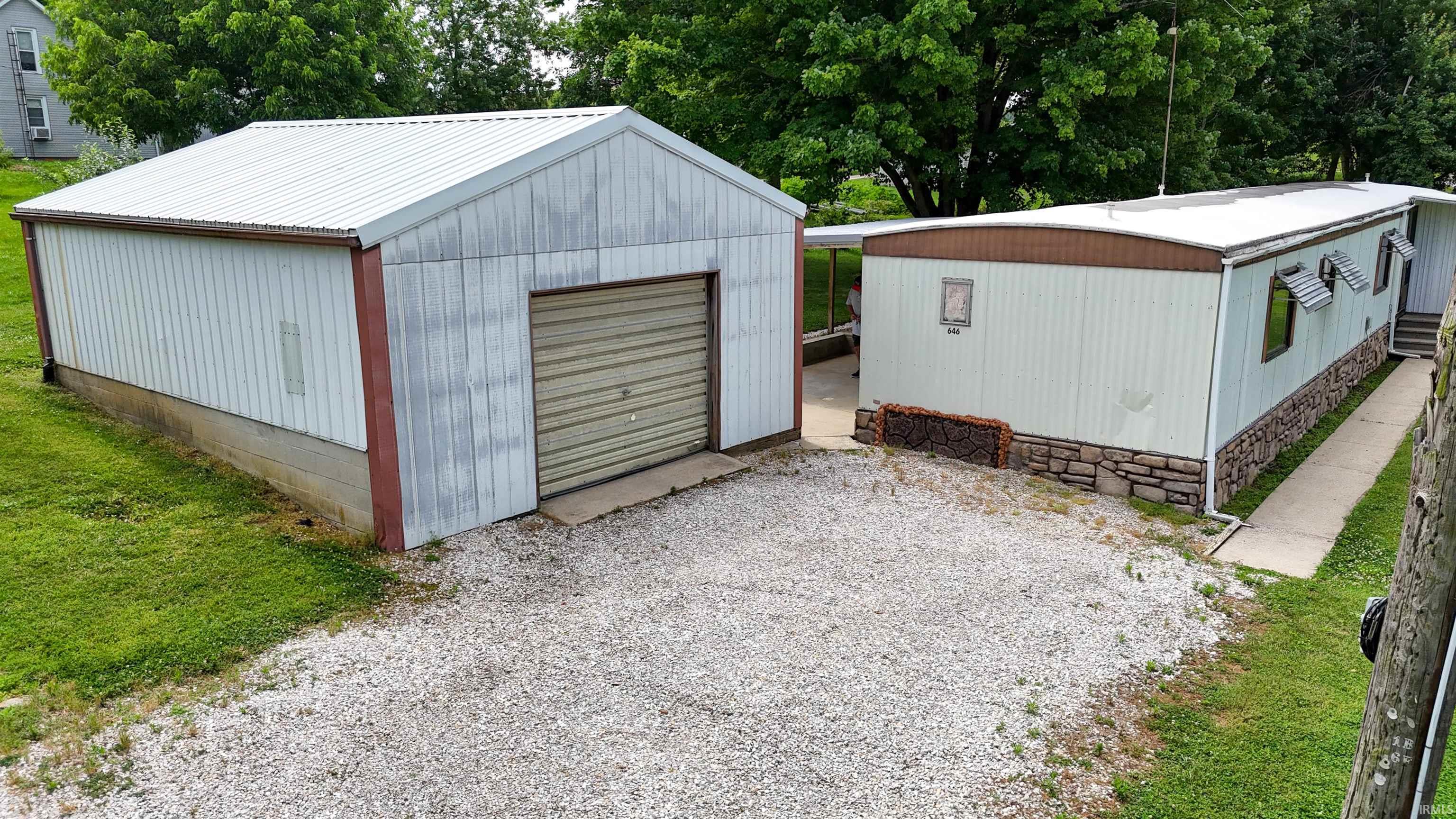 646 West Seitz Street Jasper, IN 47546 - Photo 11 of 13