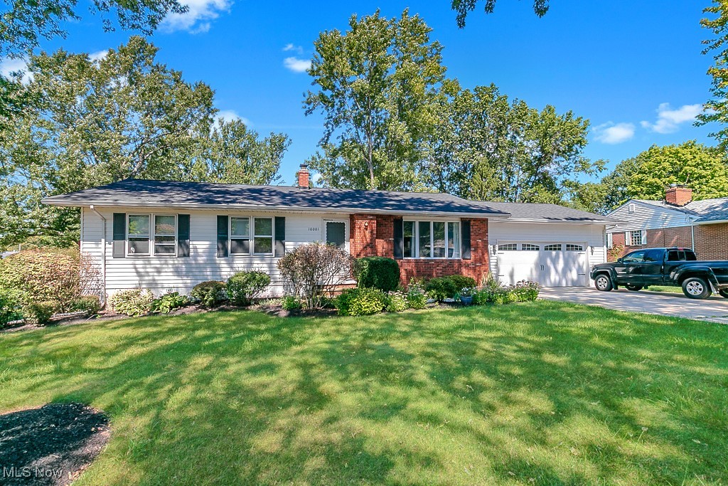 10001 Johnnycake Ridge Road Painesville, OH 44077 - Photo 1 of 40