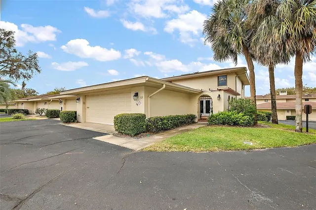$570,000 | 100 South Tremain Street, Unit G1, Mount Dora, FL 32757