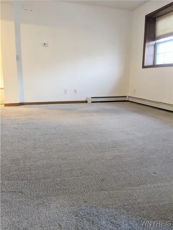 $1,400 | 6926 Maple Drive, Wheatfield, NY 14120