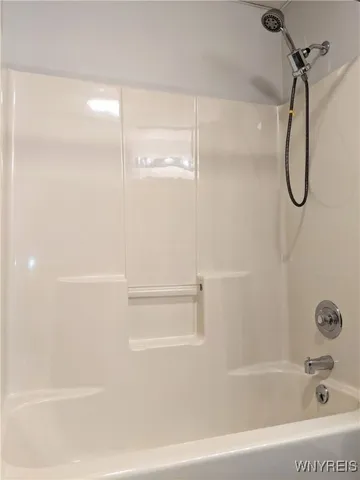 $1,400 | 6926 Maple Drive, Wheatfield, NY 14120