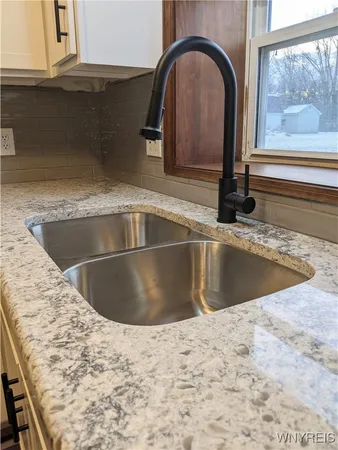 $1,400 | 6926 Maple Drive, Wheatfield, NY 14120