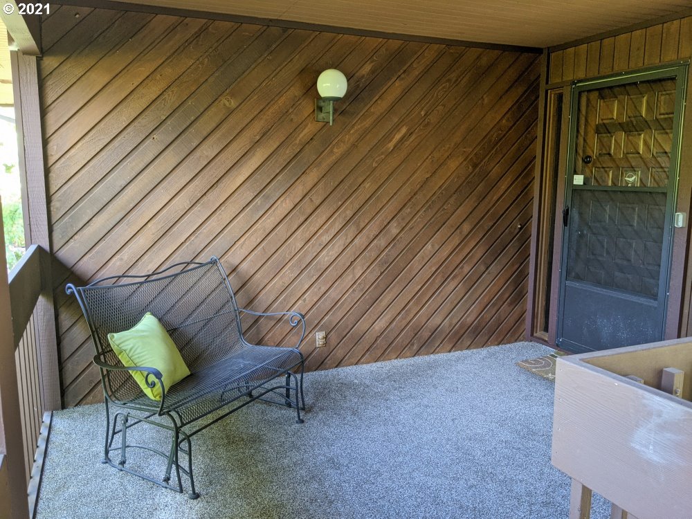26259 East Welches Road, Unit 6 Welches, OR 97067 - Photo 23 of 30 Gallery Image 23