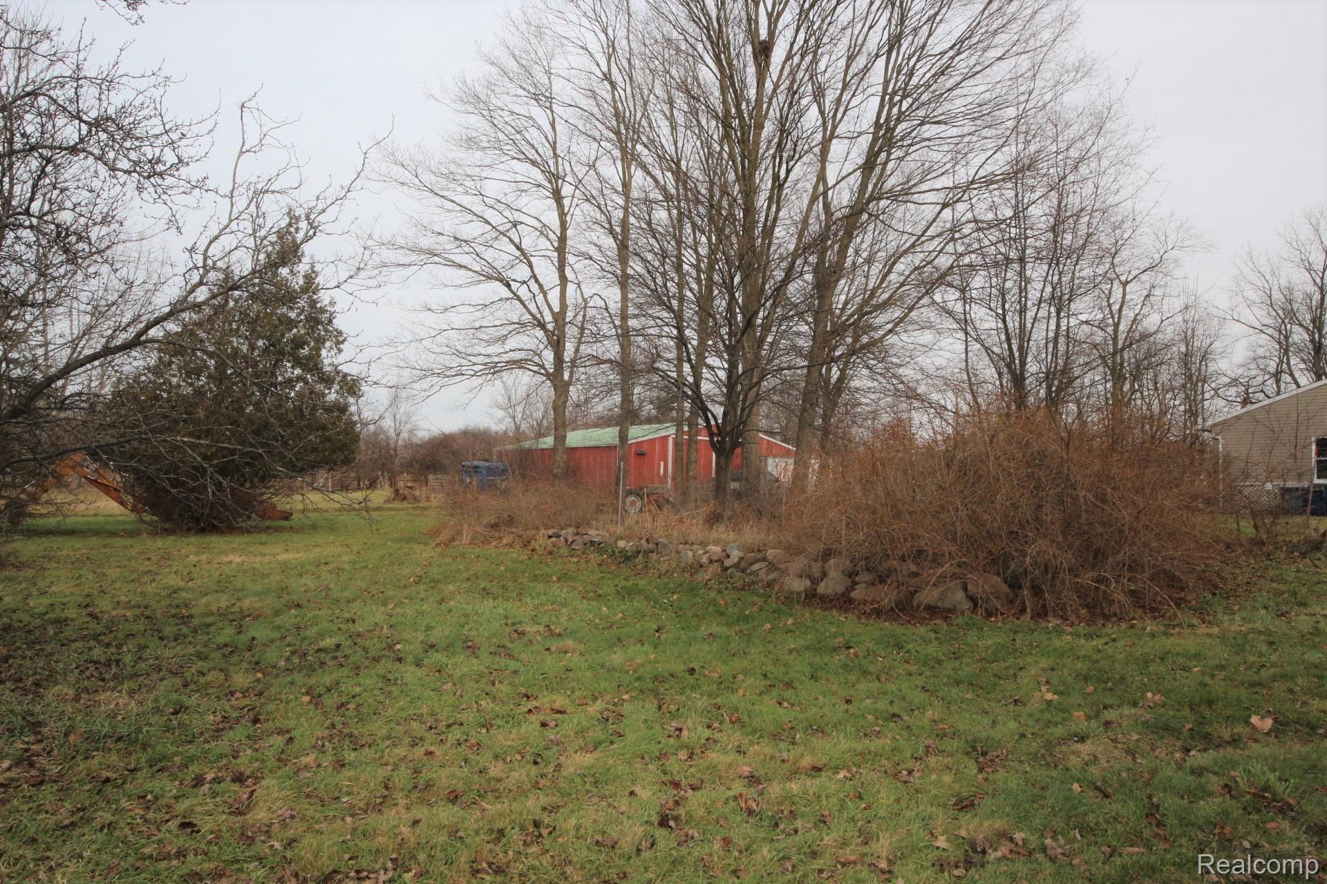 3385 Gotfredson Road Ypsilanti, MI 48198 - Photo 34 of 39 IMG_5817.JPG